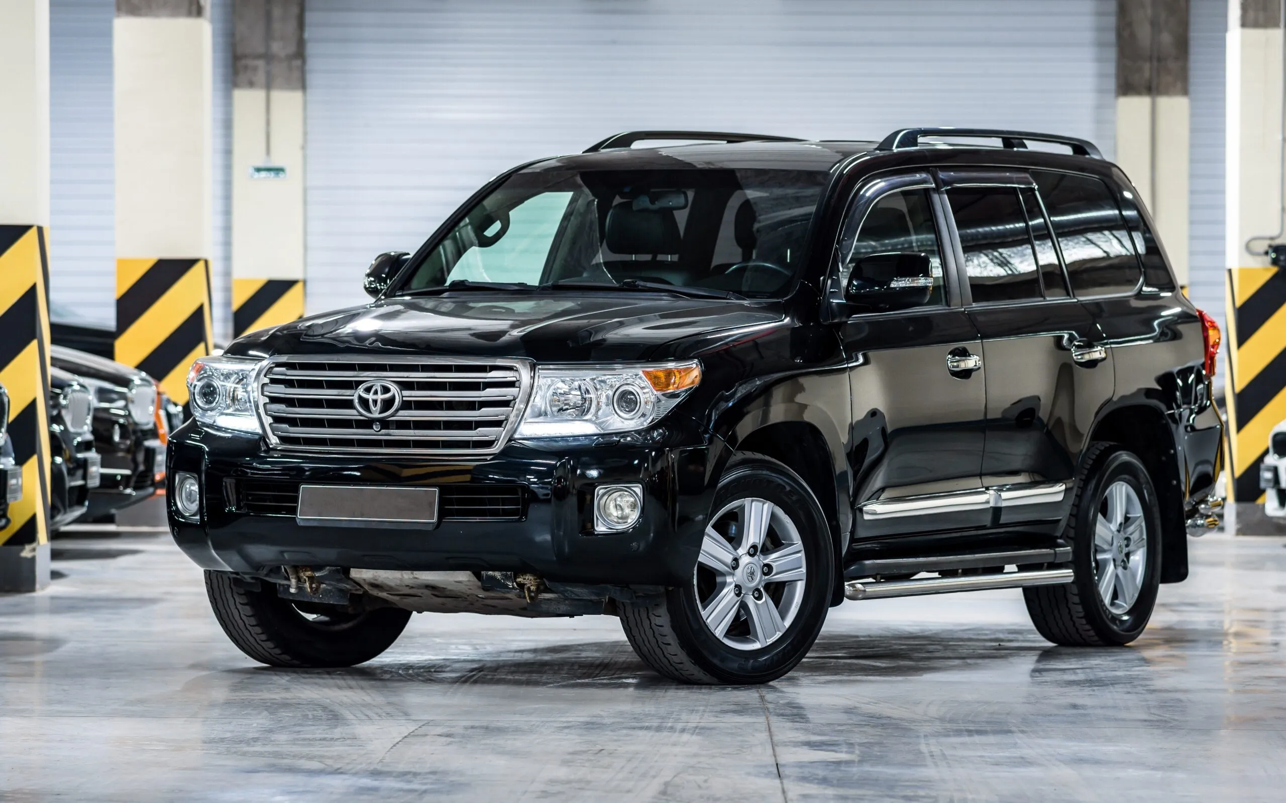 Self drive Land Cruiser V8 for hire in Thika