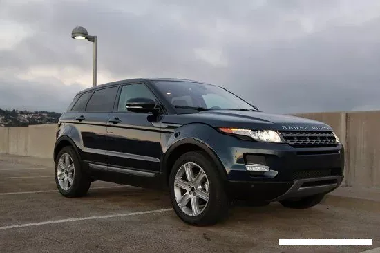 Price of hiring Range Rover Evoque in Westlands