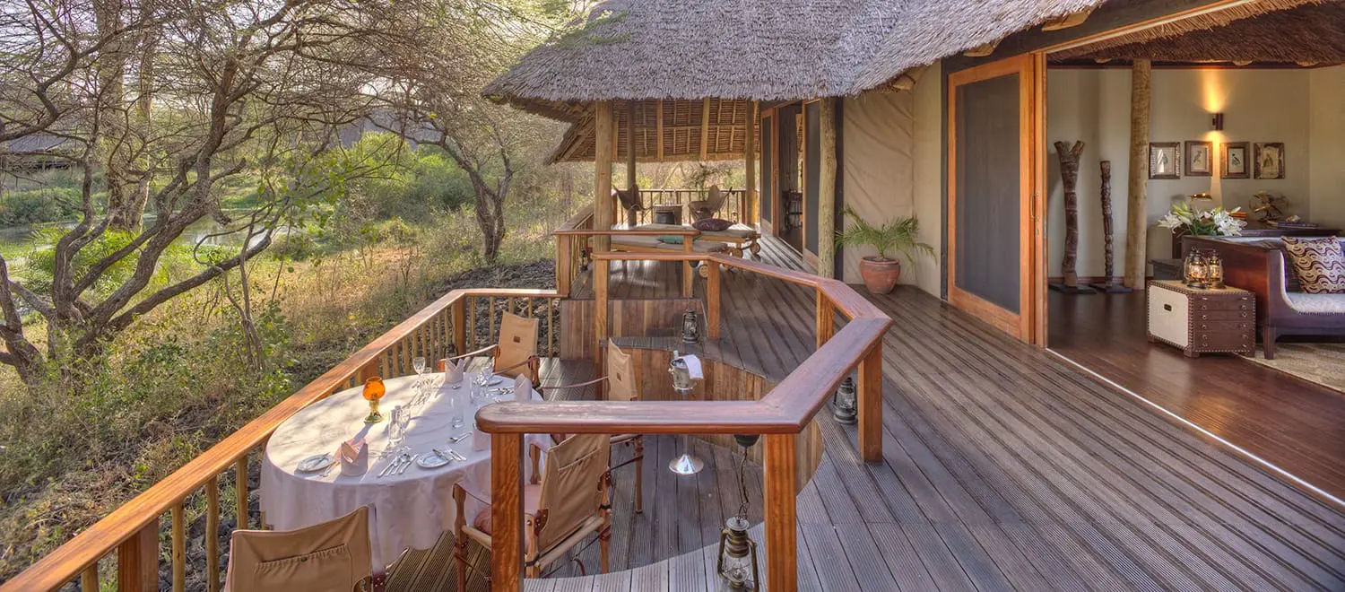 Where to stay at Tsavo West National Park - the luxury Finch Hattons