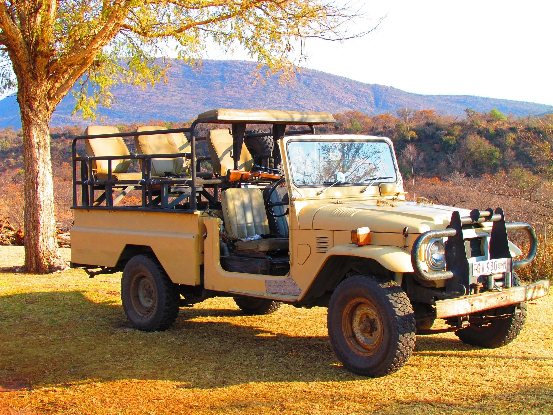 A 4x4 Safari Land Cruiser for Car Hire in Kenya