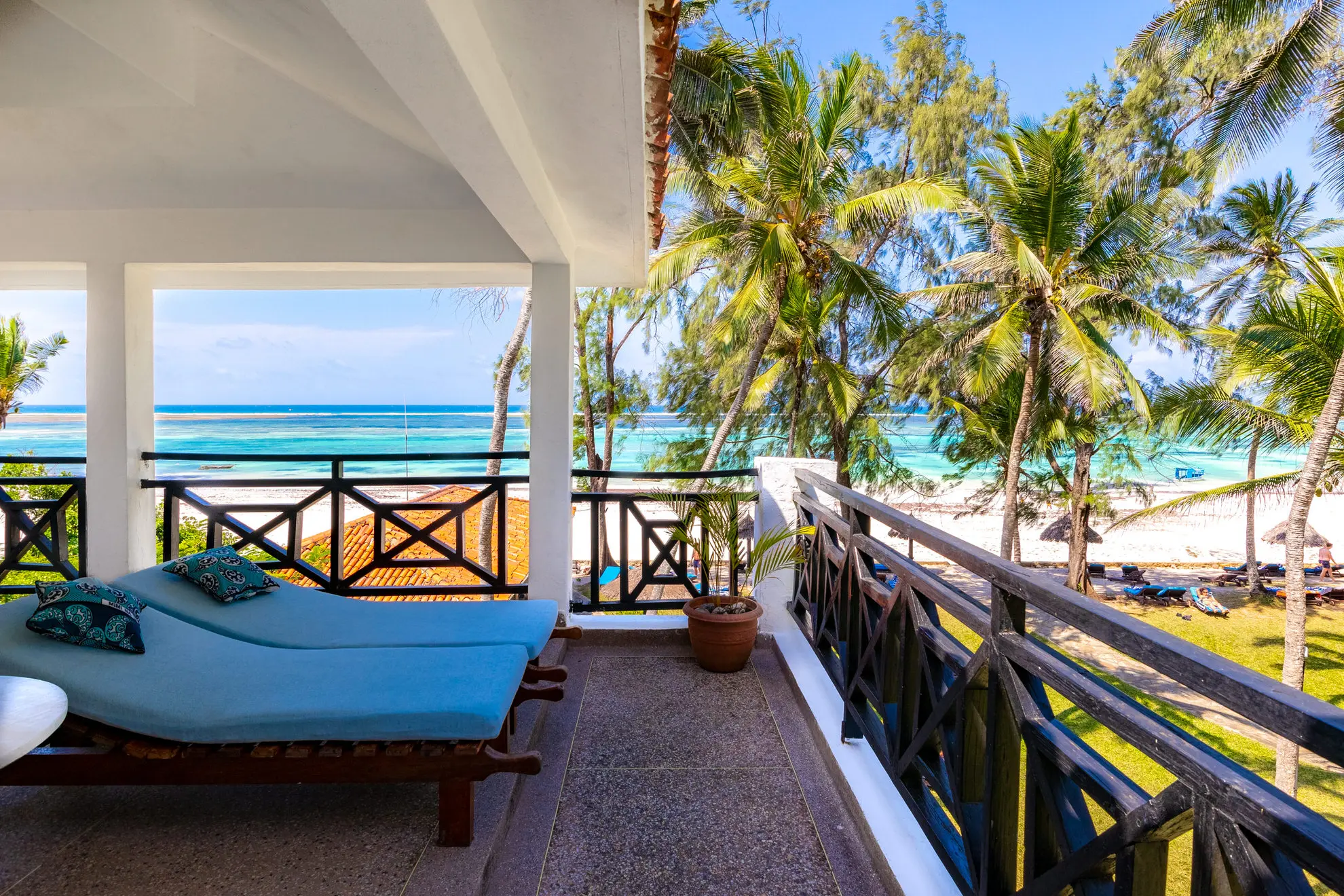 all inclusive kenya beach holidays - the luxury Diani Sea Resort