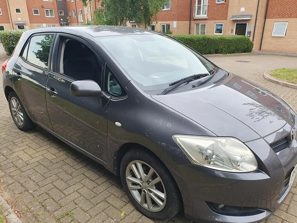 Small Car for Hire, Including Toyota Auris for Best Prices