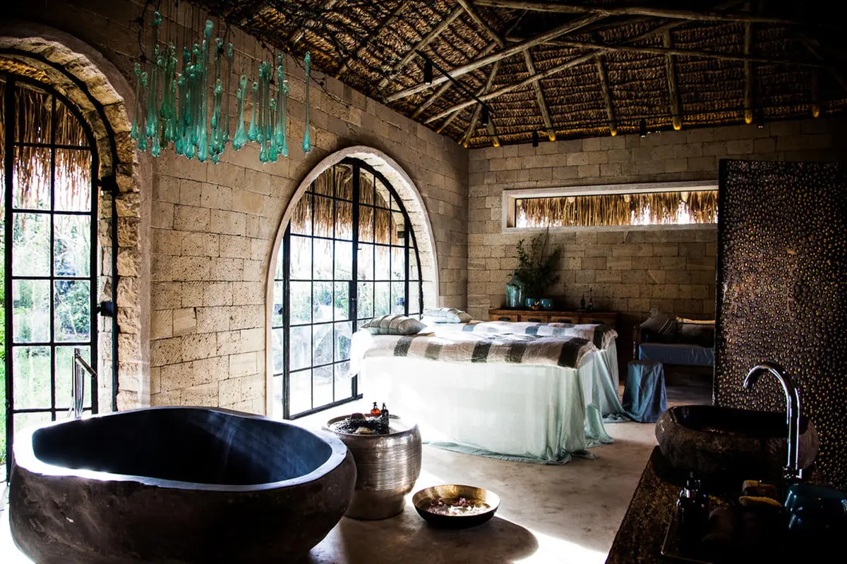 Sampling luxury Kenya safari hotels - the Segera Retreat