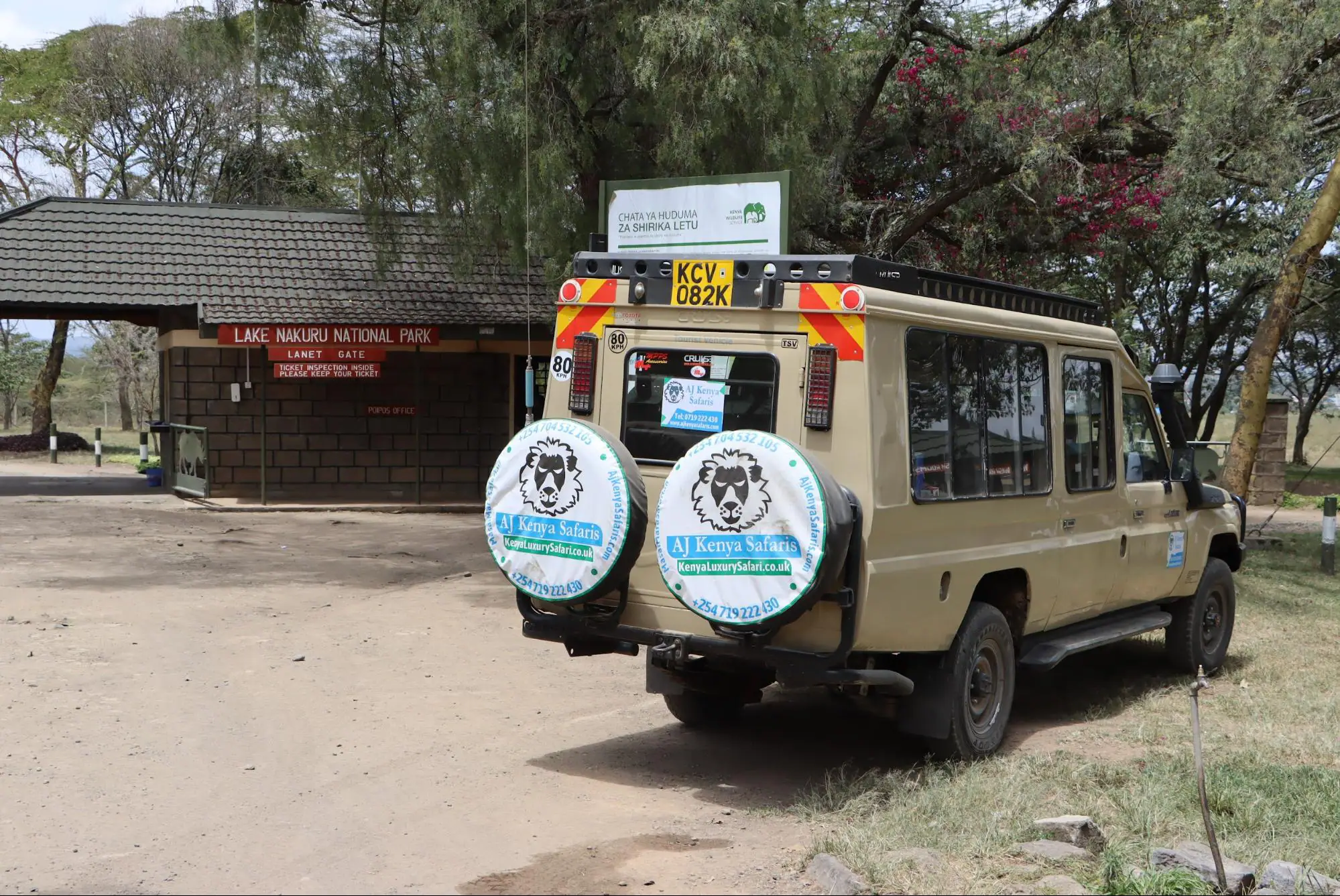 Safaris in Kenya - our vehicle during game drives in Ol Pejeta Conservancy