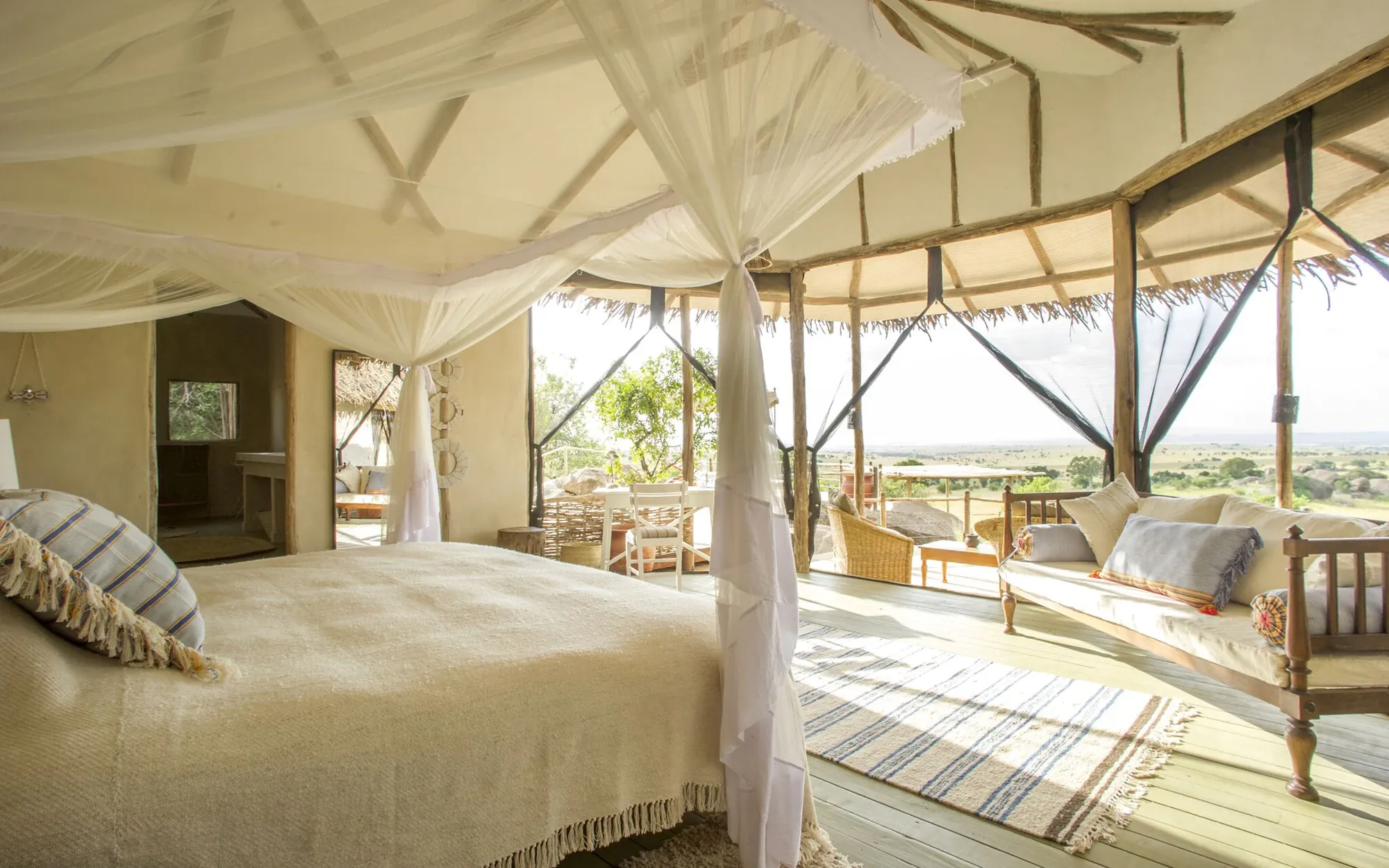 serengeti safari camp