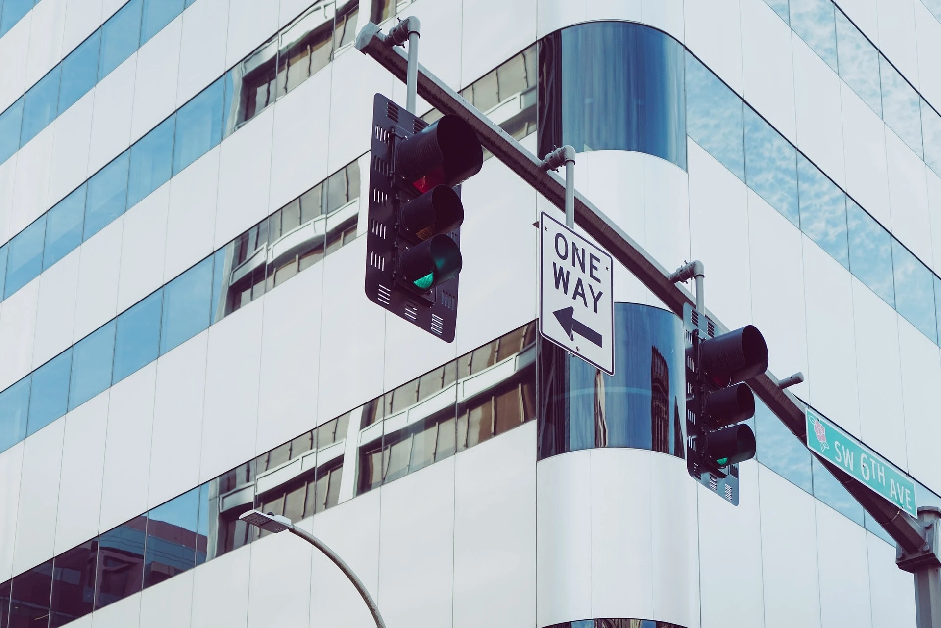 Observing Road and Traffic Rules When Using a Nairobi Car Rental